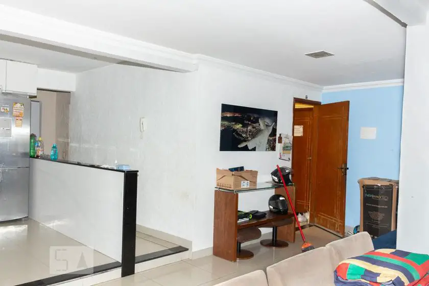 Foto 3 de Casa com 2 Quartos para alugar, 100m² em Irajá, Rio de Janeiro