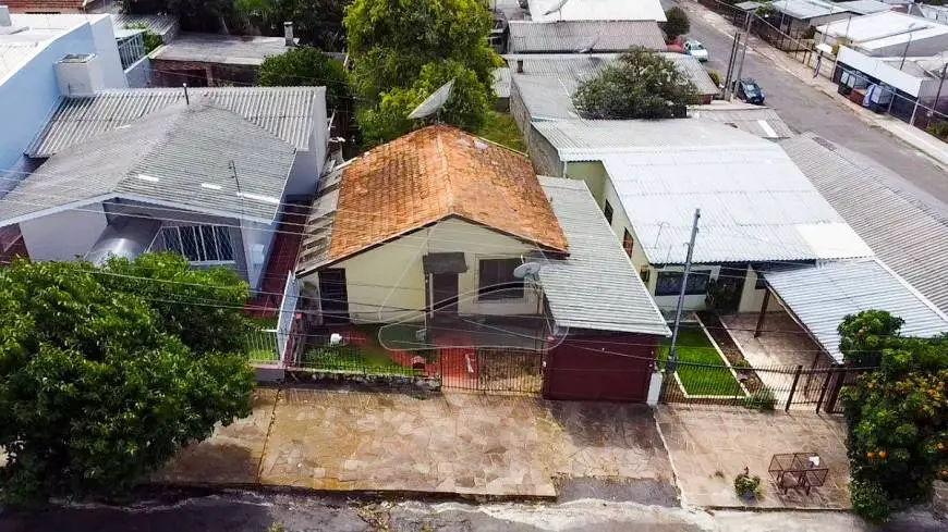 Foto 1 de Casa com 2 Quartos à venda, 46m² em São Cristovão, Passo Fundo