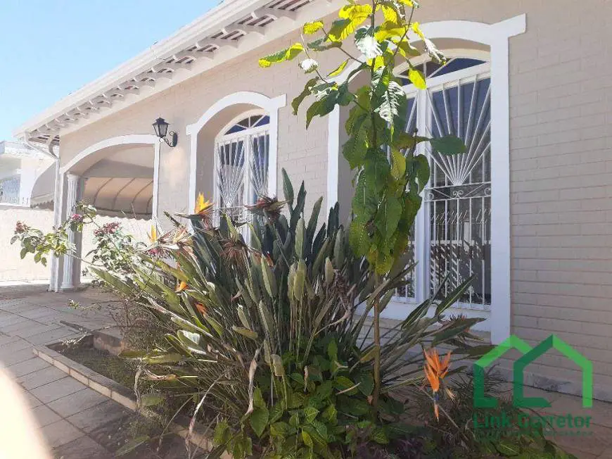 Foto 1 de Casa com 3 Quartos à venda, 215m² em Vila Nogueira, Campinas