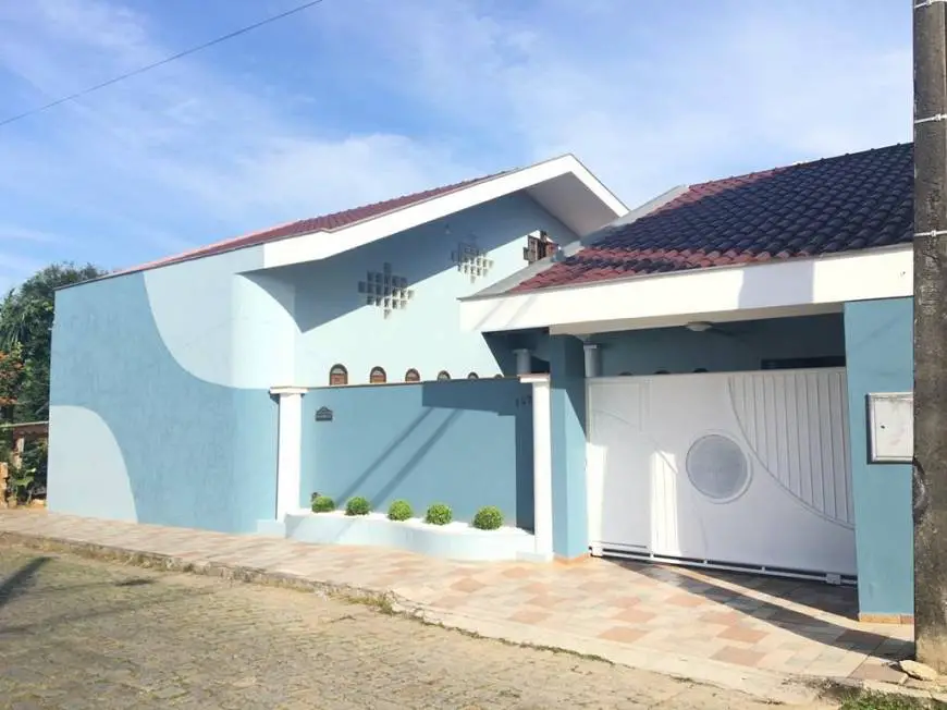 Foto 1 de Casa com 4 Quartos à venda, 374m² em Vila Lenzi, Jaraguá do Sul