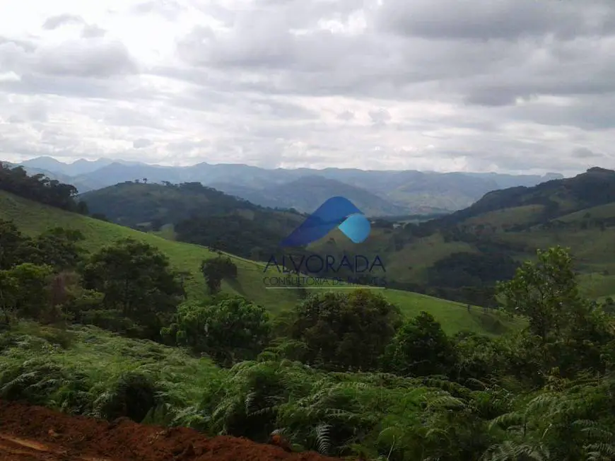 Foto 1 de Lote/Terreno à venda, 37538m² em Zona Rural, Paraisópolis