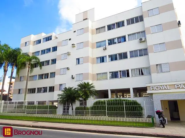 Foto 1 de Apartamento com 2 Quartos para alugar, 55m² em Carvoeira, Florianópolis