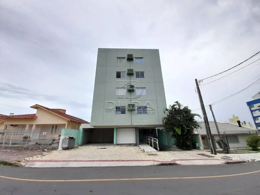 Foto 1 de Apartamento com 2 Quartos para alugar, 54m² em Michel, Criciúma
