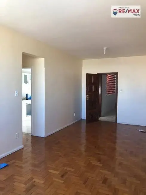 Foto 2 de Apartamento com 3 Quartos para alugar, 88m² em Nazaré, Salvador
