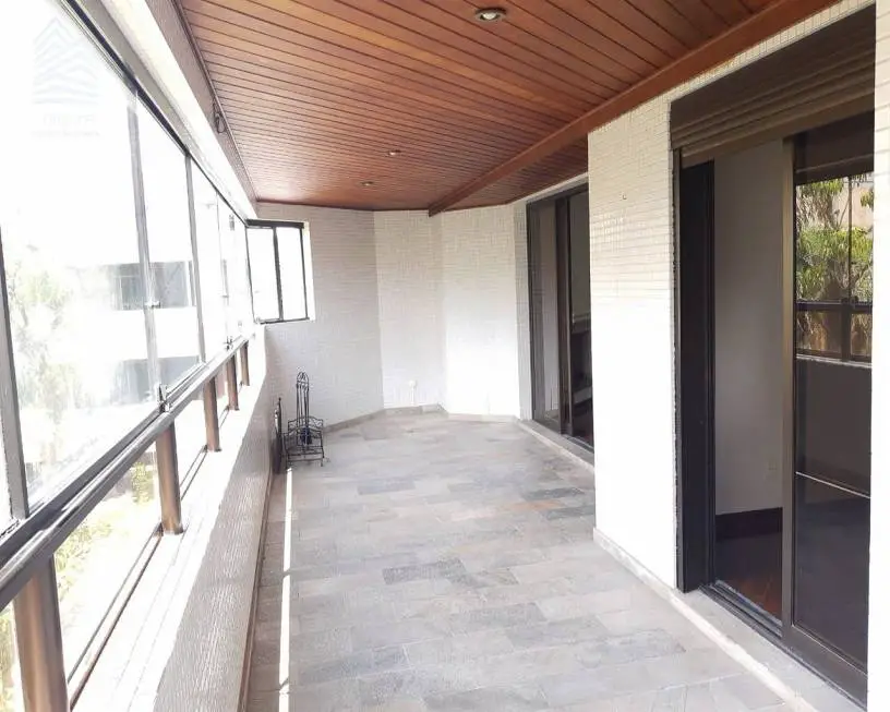 Foto 1 de Apartamento com 3 Quartos para alugar, 190m² em Vila Cruzeiro, São Paulo