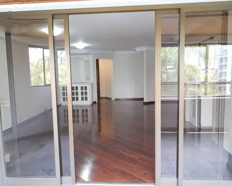 Foto 3 de Apartamento com 3 Quartos para alugar, 190m² em Vila Cruzeiro, São Paulo