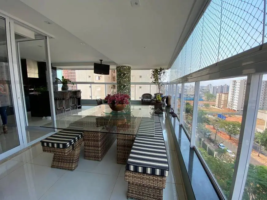 Foto 2 de Apartamento com 3 Quartos à venda, 245m² em Vila Sinibaldi, São José do Rio Preto