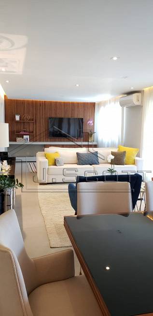 Foto 1 de Apartamento com 4 Quartos à venda, 214m² em Chácara Santo Antônio, São Paulo