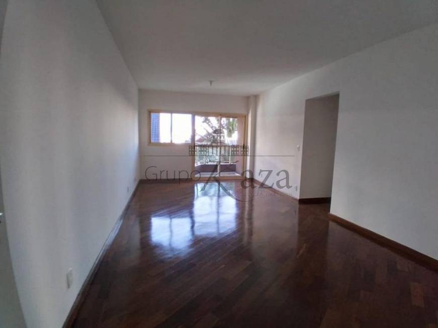 Foto 1 de Apartamento com 4 Quartos para alugar, 113m² em Parque Residencial Aquarius, São José dos Campos