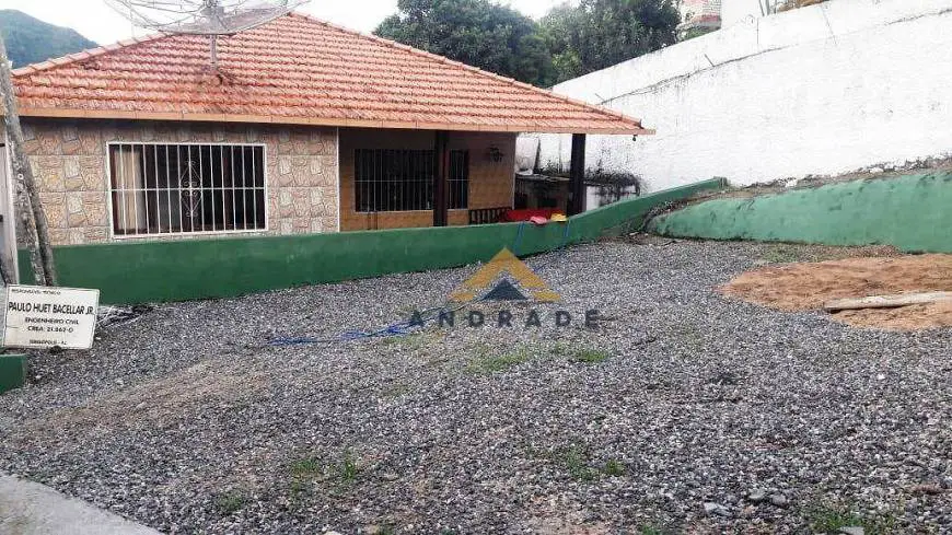 Foto 5 de Casa com 2 Quartos à venda, 57m² em Fazendinha, Teresópolis