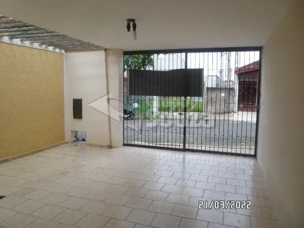 Foto 3 de Casa com 2 Quartos para alugar, 94m² em Santa Terezinha, Piracicaba
