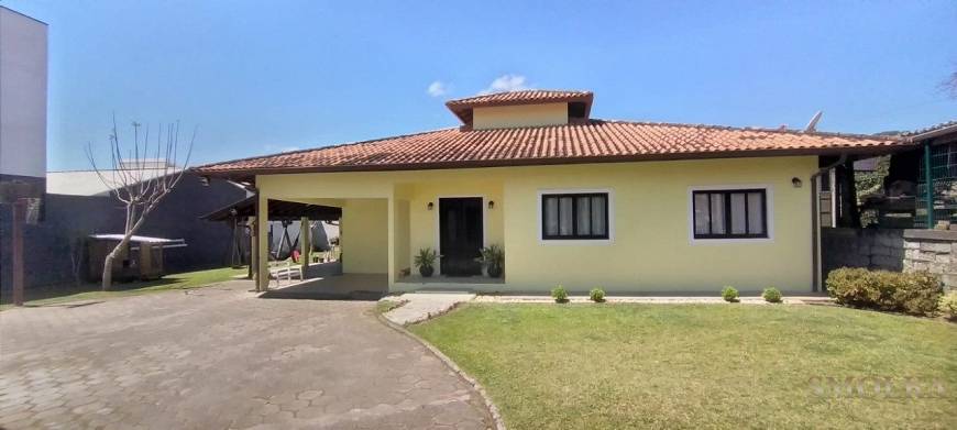 Foto 1 de Casa com 3 Quartos à venda, 150m² em Campeche, Florianópolis