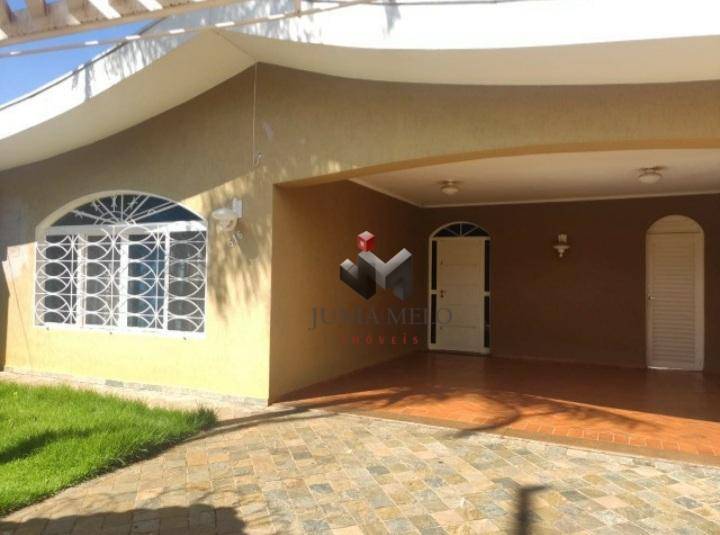 Foto 1 de Casa com 3 Quartos à venda, 214m² em Jardim Macedo, Ribeirão Preto