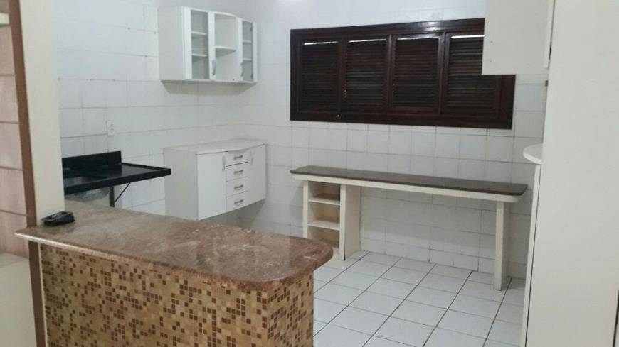 Foto 1 de Casa com 3 Quartos para alugar, 120m² em Maraponga, Fortaleza
