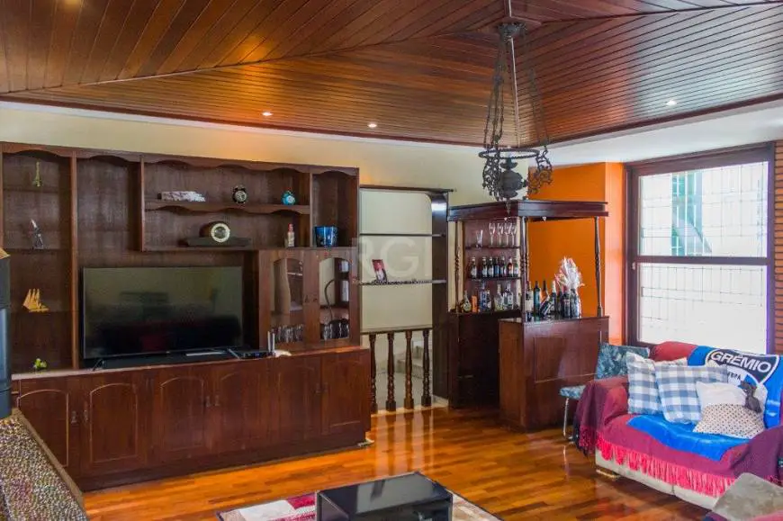 Foto 5 de Casa com 4 Quartos à venda, 663m² em Sarandi, Porto Alegre