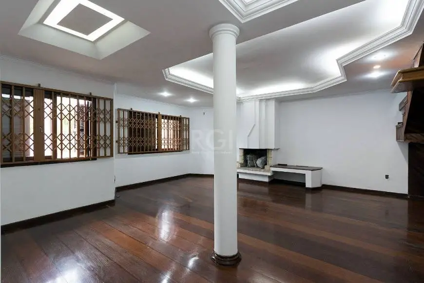 Foto 5 de Casa com 4 Quartos à venda, 300m² em Tristeza, Porto Alegre