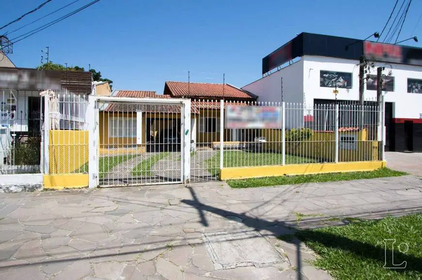 Foto 1 de Casa com 4 Quartos à venda, 329m² em Tristeza, Porto Alegre