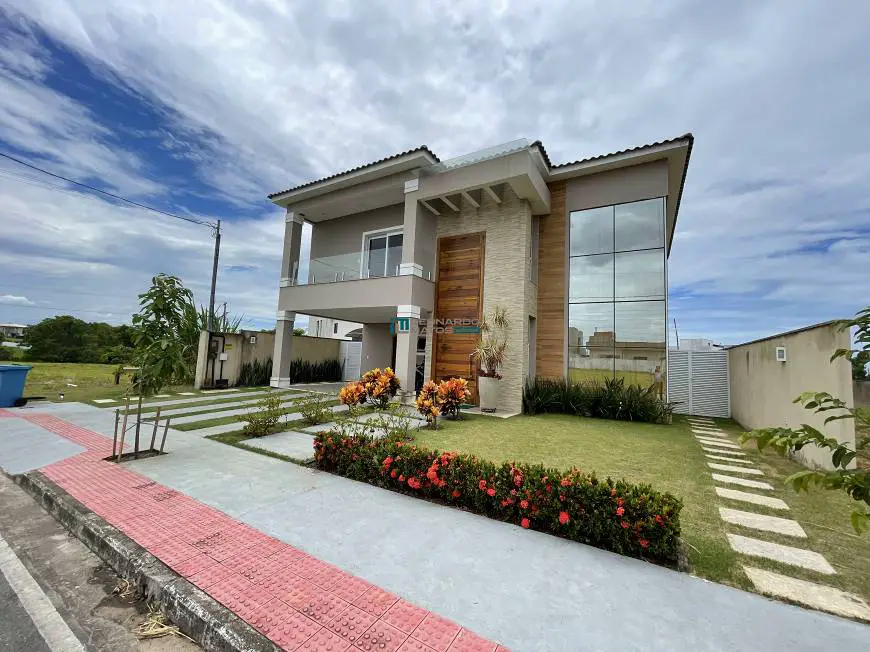 Foto 1 de Casa de Condomínio com 4 Quartos à venda, 455m² em Manguinhos, Serra