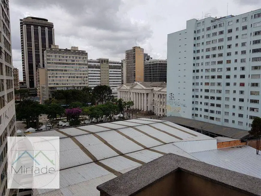 Foto 4 de Apartamento com 1 Quarto para alugar, 21m² em Centro, Curitiba
