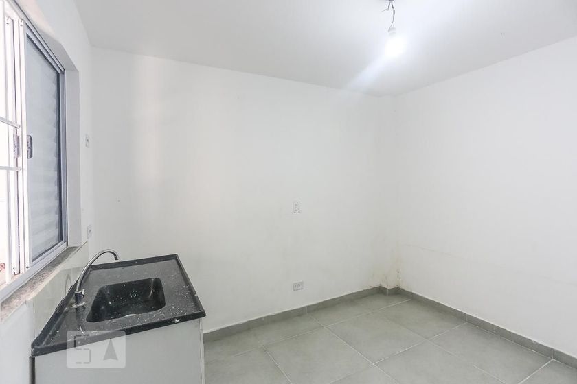 Foto 1 de Apartamento com 1 Quarto para alugar, 11m² em Jardim Ester Yolanda, São Paulo