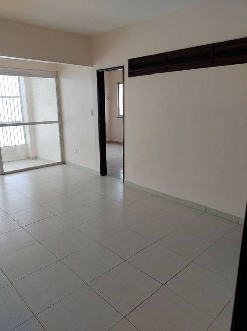 Foto 5 de Apartamento com 2 Quartos para alugar, 70m² em Adrianópolis, Manaus