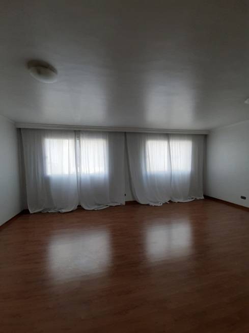 Foto 3 de Apartamento com 3 Quartos para alugar, 123m² em Água Verde, Curitiba
