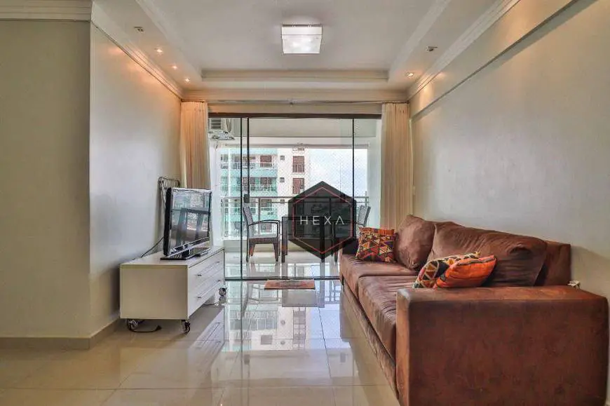 Foto 1 de Apartamento com 3 Quartos para alugar, 82m² em Setor Bueno, Goiânia
