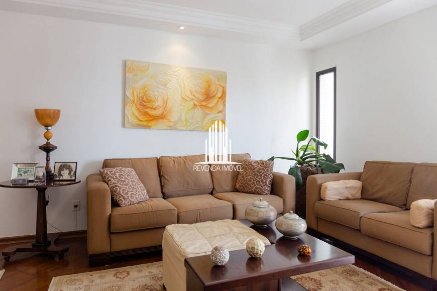 Foto 2 de Apartamento com 3 Quartos à venda, 140m² em Vila Bastos, Santo André