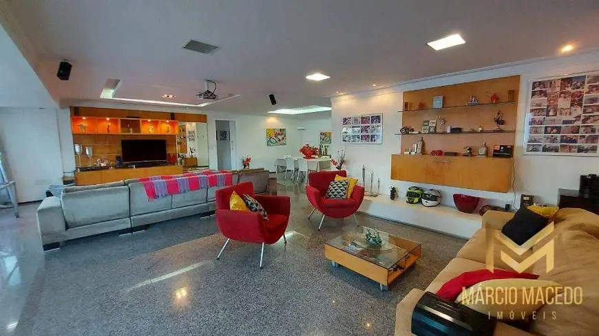 Foto 1 de Apartamento com 4 Quartos à venda, 204m² em Aldeota, Fortaleza
