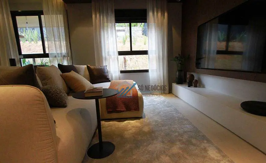 Foto 4 de Apartamento com 4 Quartos à venda, 163m² em Vila Madalena, São Paulo