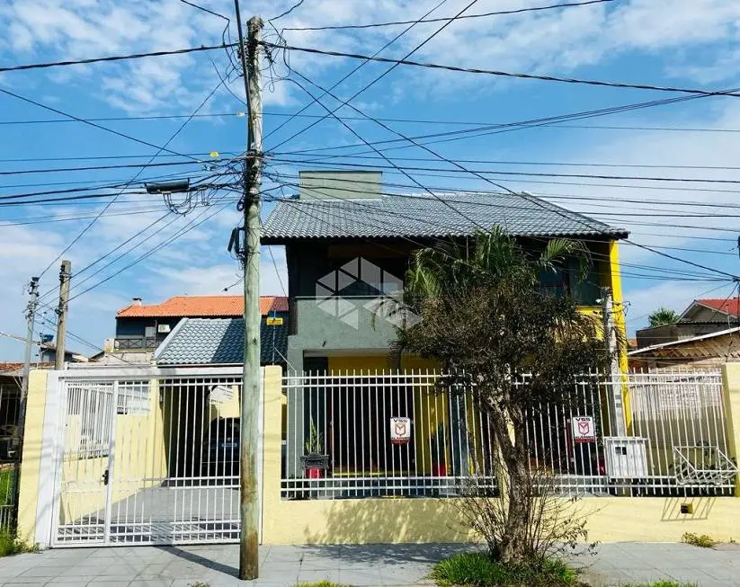 Foto 2 de Apartamento com 5 Quartos à venda, 300m² em Espiríto Santo, Porto Alegre