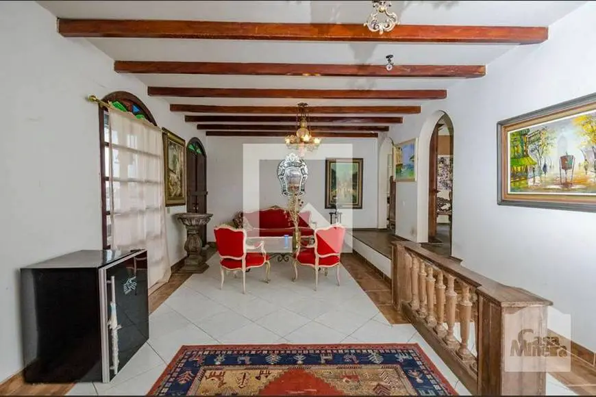 Foto 1 de Casa com 3 Quartos à venda, 180m² em Santa Lúcia, Belo Horizonte