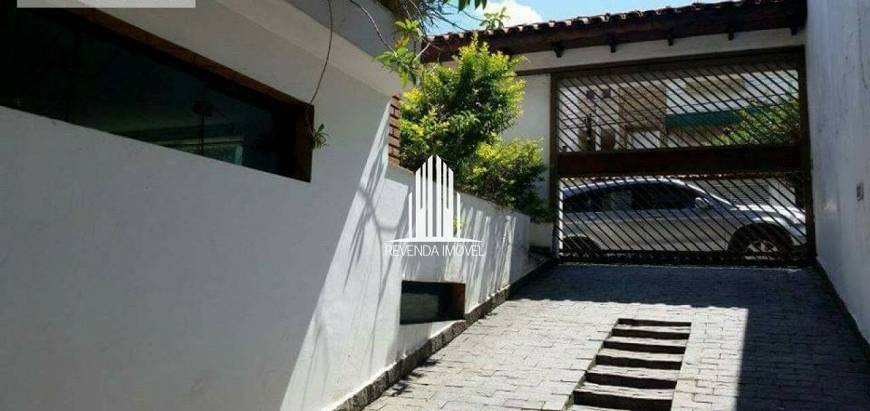 Foto 4 de Casa com 4 Quartos à venda, 300m² em Jardim Avelino, São Paulo