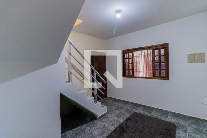 Foto 3 de Casa com 4 Quartos à venda, 138m² em Vila Ré, São Paulo