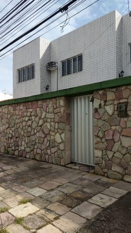 Foto 1 de Casa com 8 Quartos à venda, 240m² em Iputinga, Recife