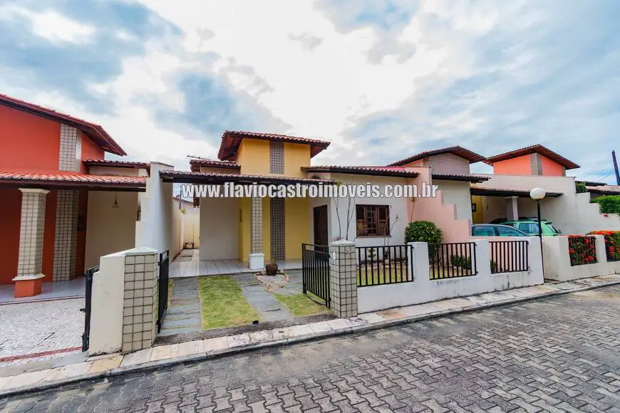 Foto 1 de Casa de Condomínio com 3 Quartos à venda, 94m² em Cambeba, Fortaleza