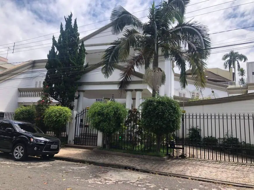 Foto 3 de Sobrado com 5 Quartos à venda, 450m² em Jardim São Caetano, São Caetano do Sul