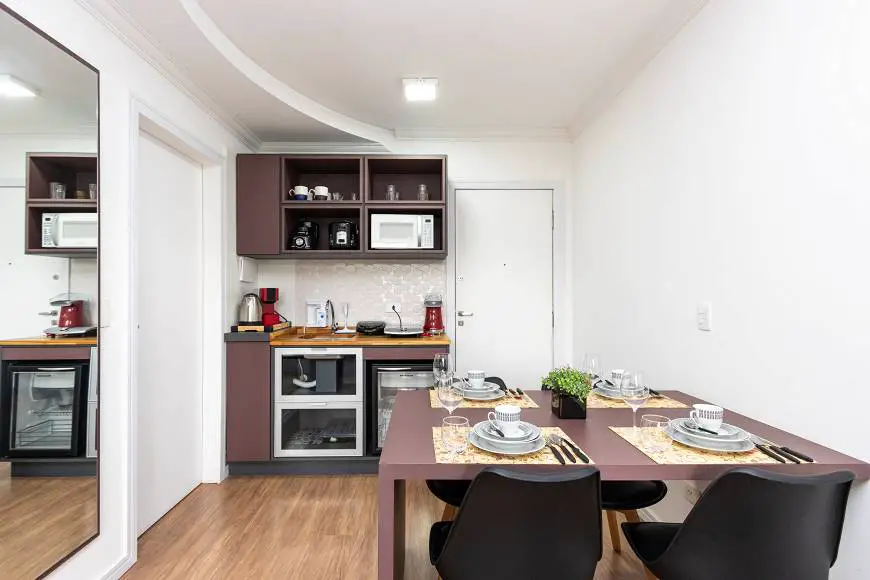 Foto 1 de Apartamento com 1 Quarto para alugar, 40m² em Juvevê, Curitiba