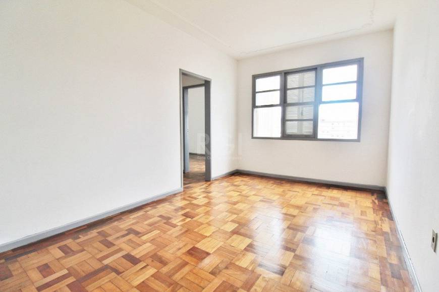 Foto 3 de Apartamento com 2 Quartos para alugar, 48m² em Azenha, Porto Alegre