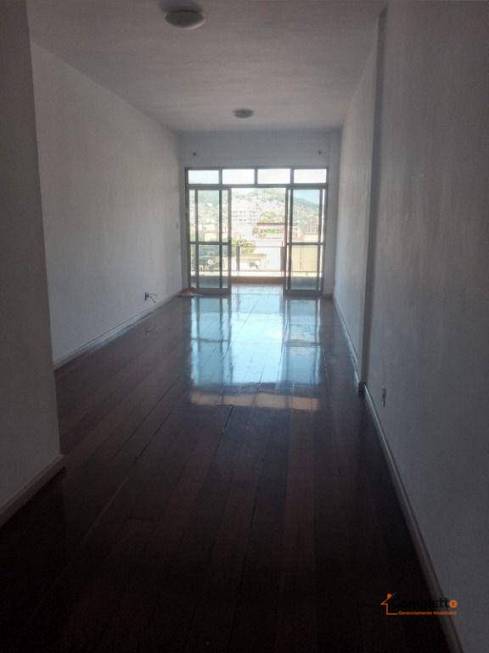 Foto 1 de Apartamento com 2 Quartos para alugar, 103m² em Praça Seca, Rio de Janeiro