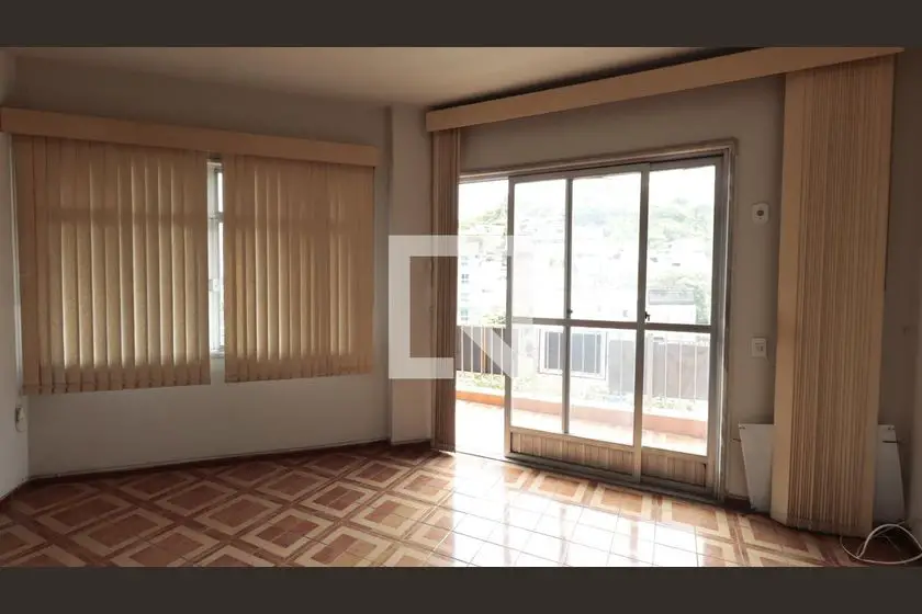 Foto 4 de Apartamento com 2 Quartos para alugar, 113m² em  Vila Valqueire, Rio de Janeiro