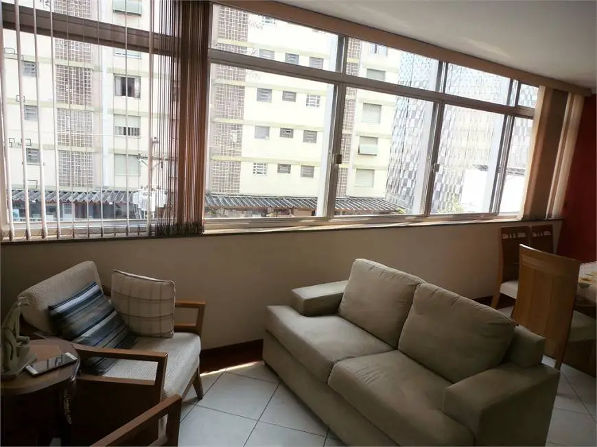 Foto 2 de Apartamento com 3 Quartos à venda, 150m² em Água Branca, São Paulo