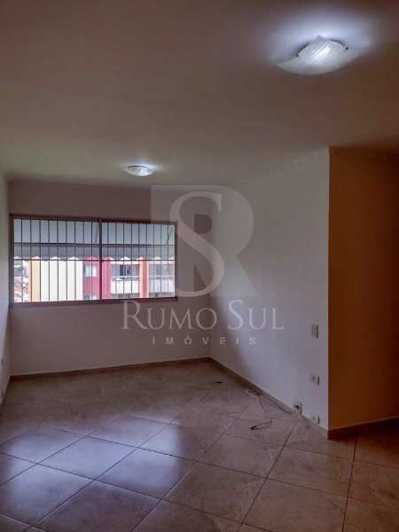 Foto 1 de Apartamento com 3 Quartos para alugar, 74m² em Jardim Marajoara, São Paulo