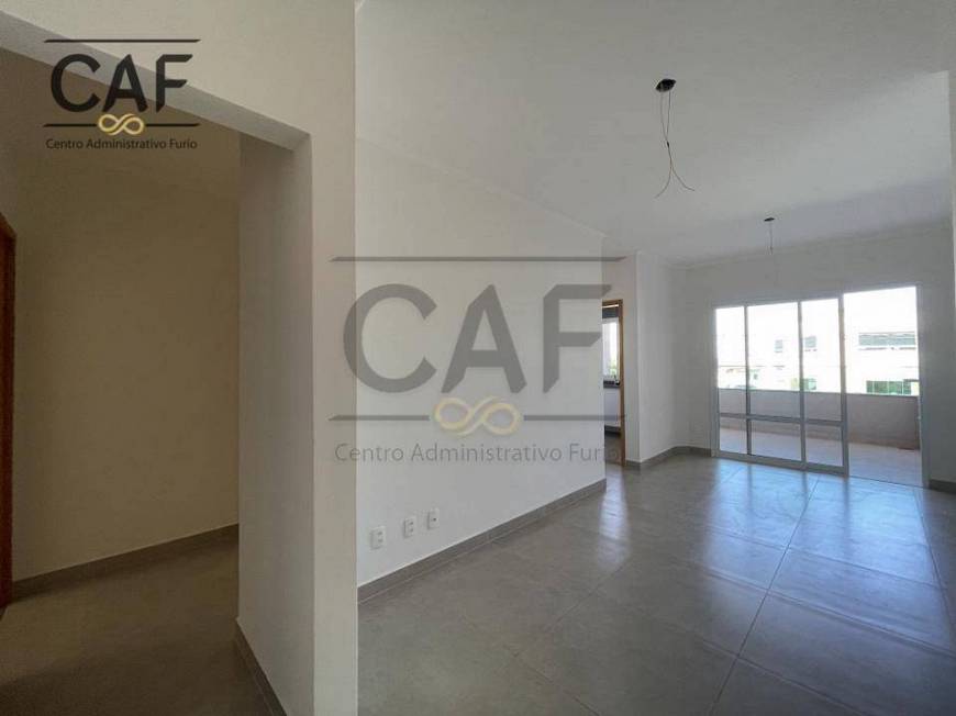 Foto 1 de Apartamento com 3 Quartos para venda ou aluguel, 99m² em Parque dos Ipes, Jaguariúna