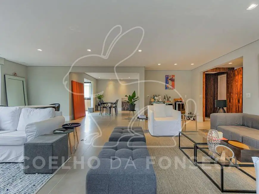 Foto 1 de Apartamento com 4 Quartos para alugar, 261m² em Jardim Guedala, São Paulo