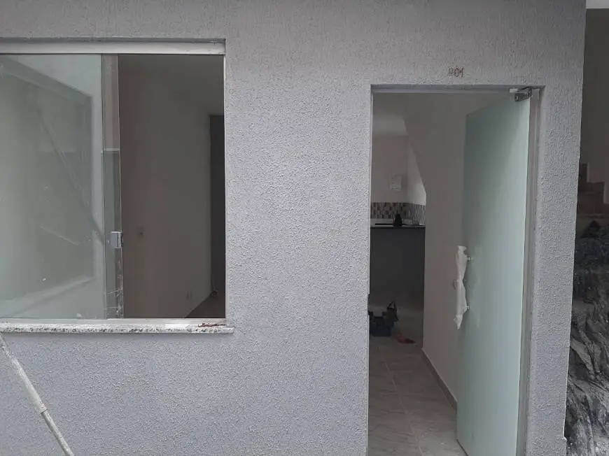Foto 1 de Casa com 2 Quartos à venda, 50m² em São Pedro, Ibirite