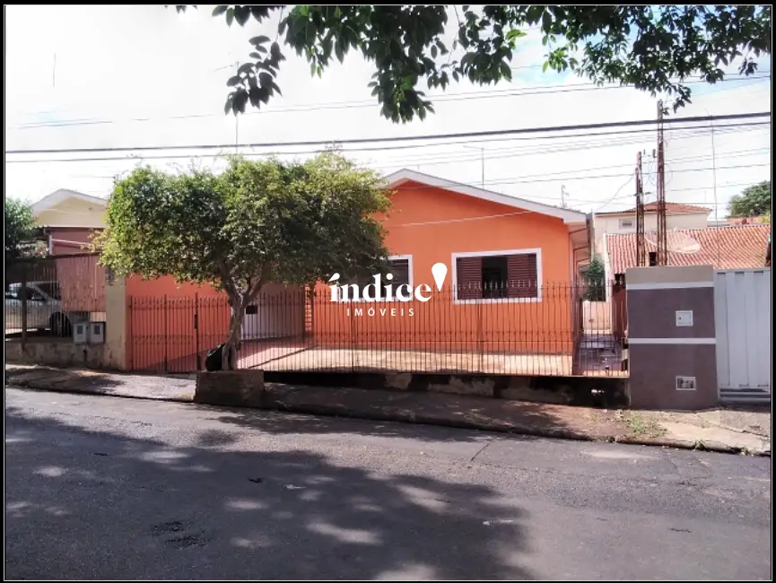 Foto 1 de Casa com 3 Quartos à venda, 139m² em Centro, Araraquara