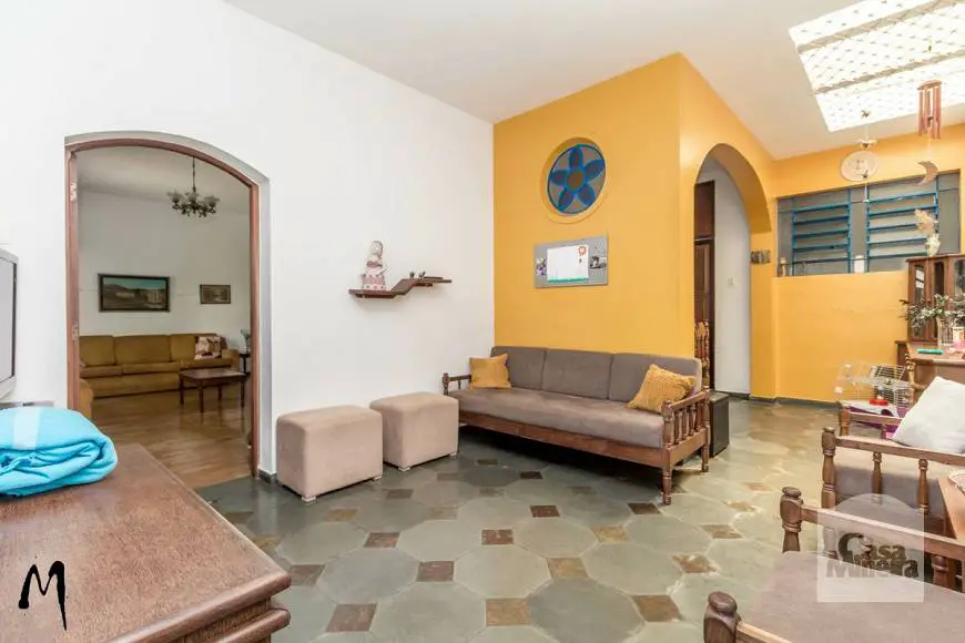 Foto 4 de Casa com 4 Quartos à venda, 178m² em Anchieta, Belo Horizonte