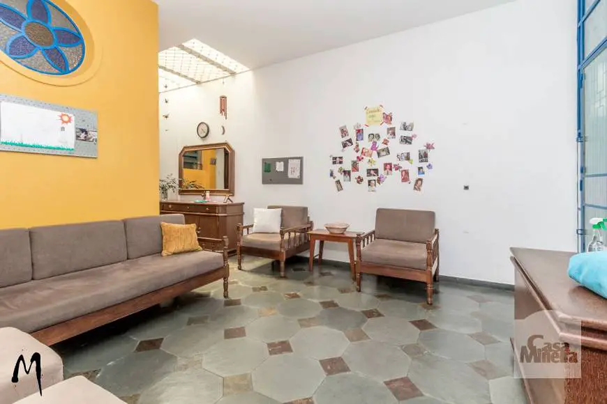 Foto 5 de Casa com 4 Quartos à venda, 178m² em Anchieta, Belo Horizonte