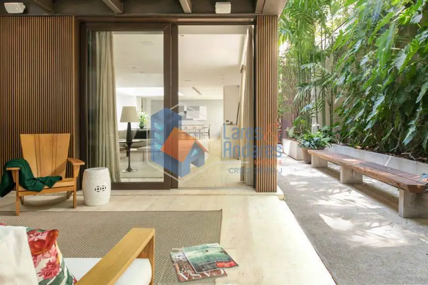 Foto 1 de Casa com 4 Quartos à venda, 878m² em Jardim Europa, São Paulo